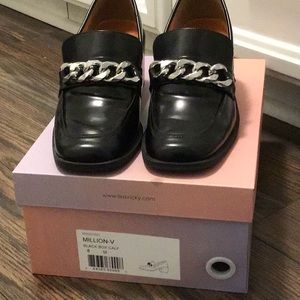 Black blocked heel loafer